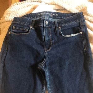 size 12 American Eagle skinny jeans
